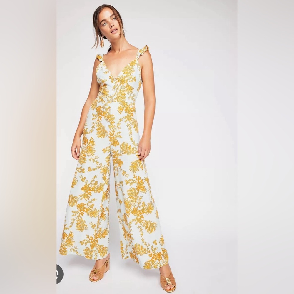 Free People Be The One Jumpsuit size Zero 0